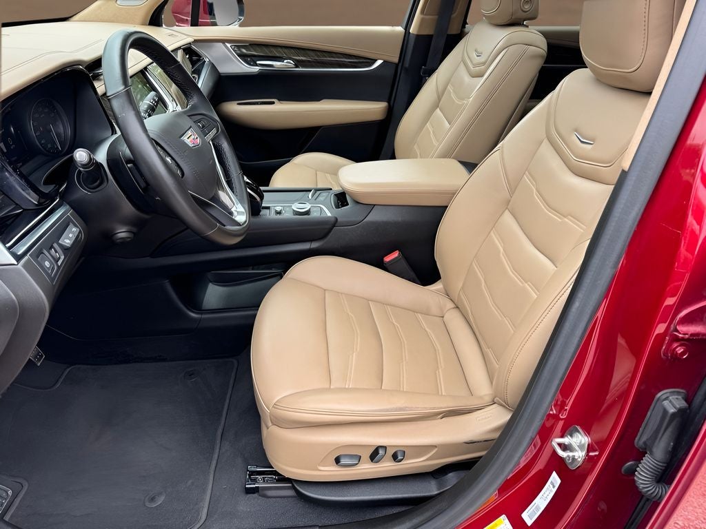 2022 Cadillac XT6 Premium Luxury
