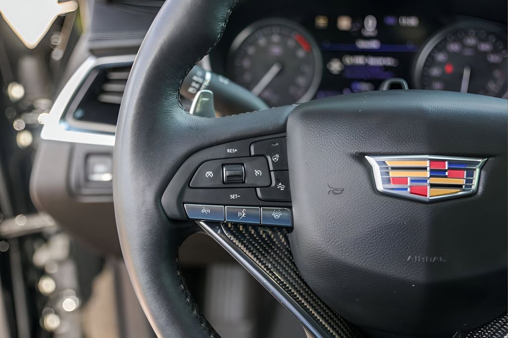 2023 Cadillac XT6 Sport