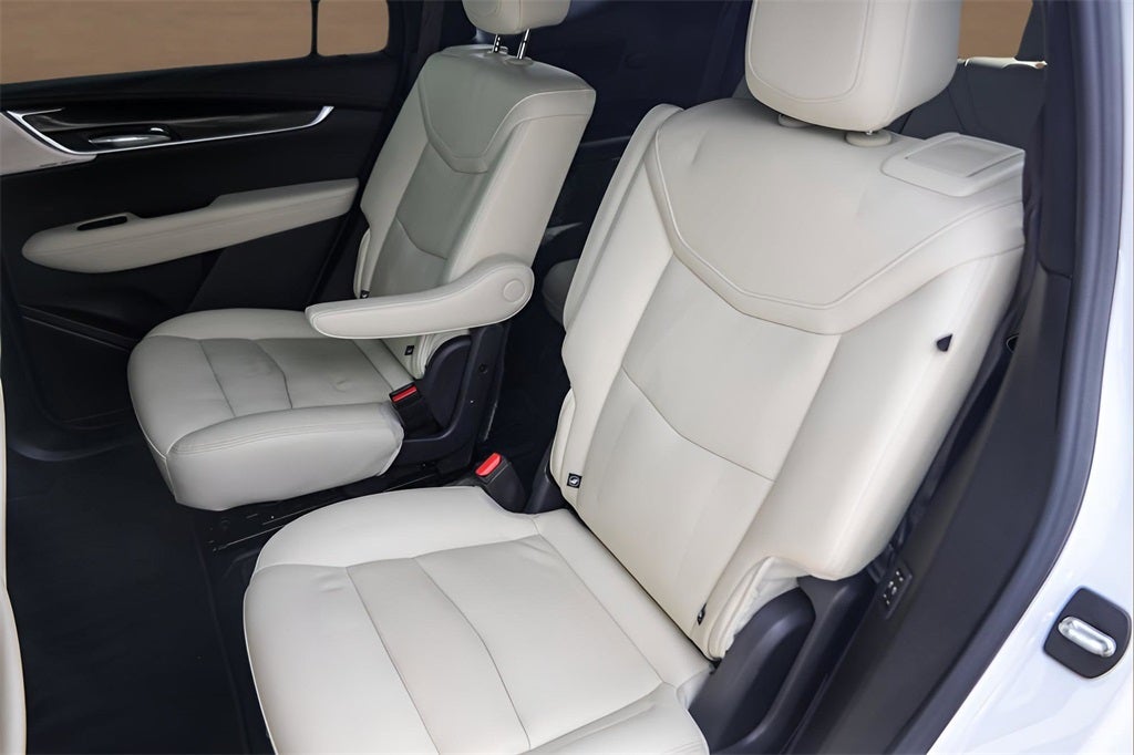 2023 Cadillac XT6 Sport