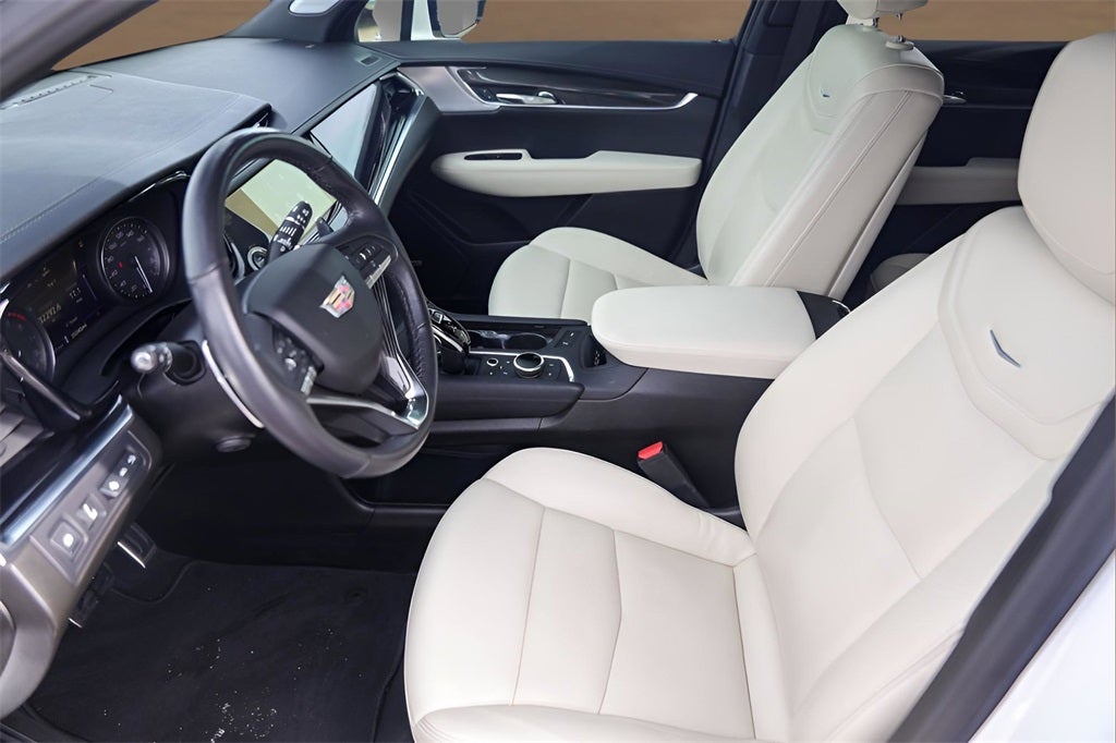 2023 Cadillac XT6 Sport