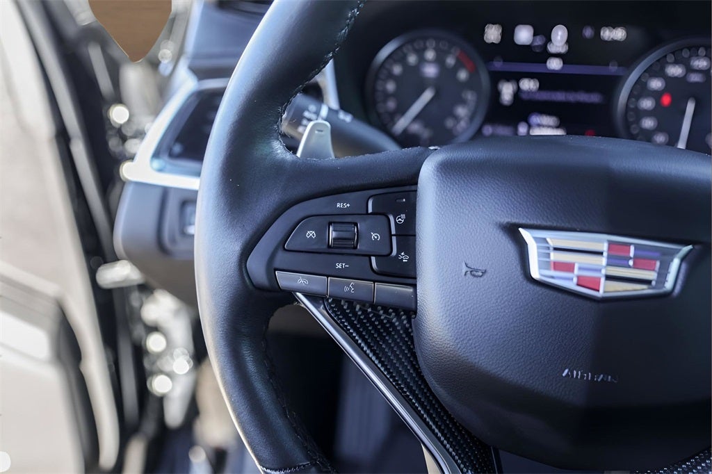 2023 Cadillac XT6 Sport