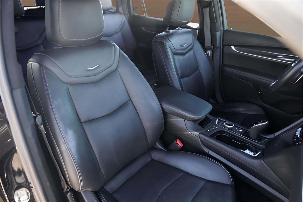 2023 Cadillac XT6 Sport