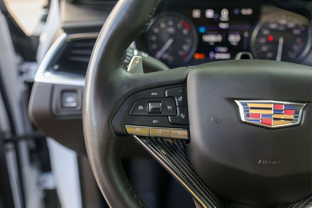 2023 Cadillac XT6 Sport