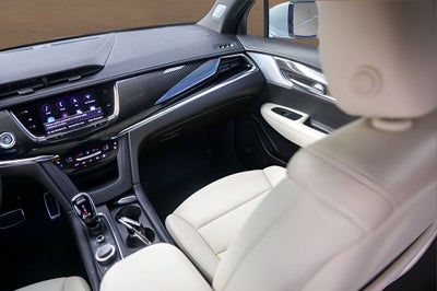 2023 Cadillac XT6 Sport