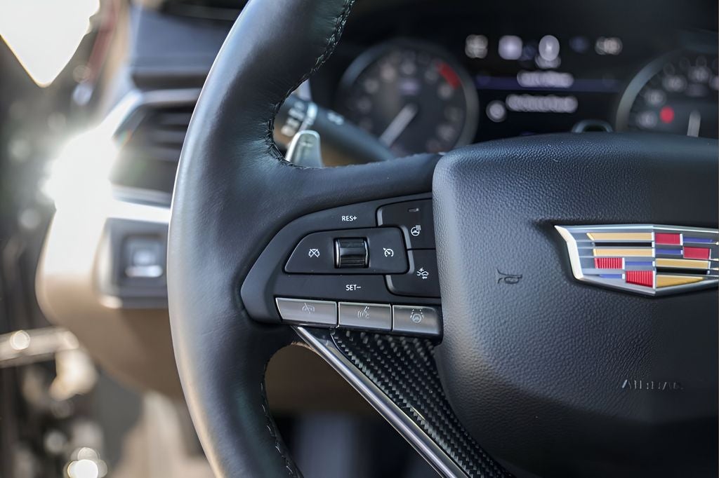 2023 Cadillac XT6 Sport