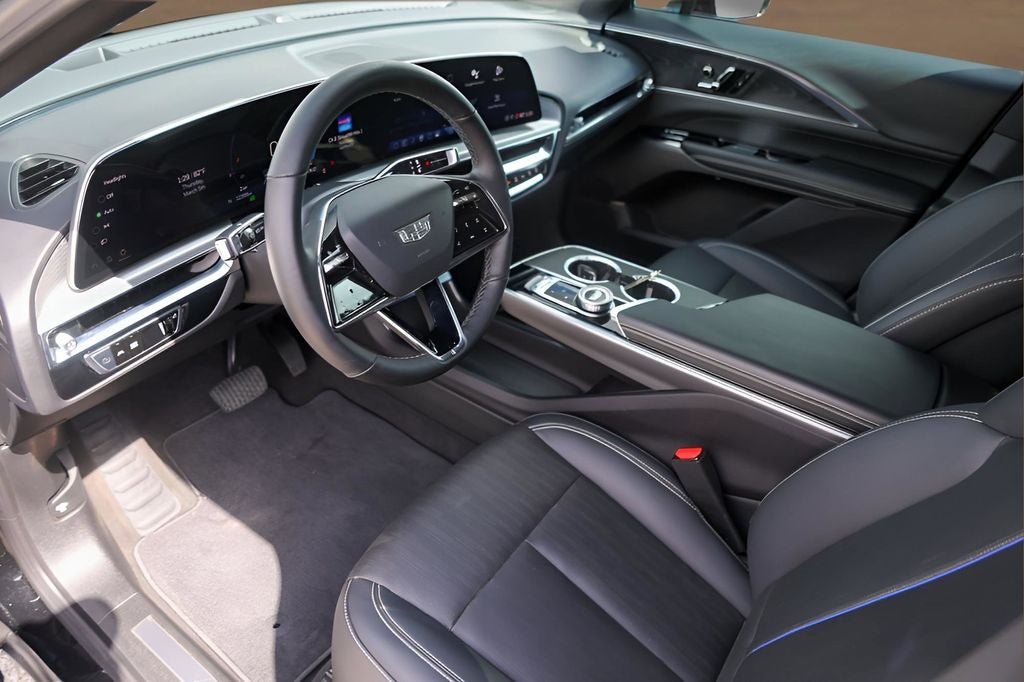 2024 Cadillac LYRIQ Luxury