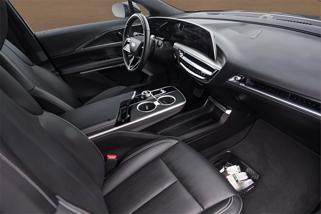 2024 Cadillac LYRIQ Luxury