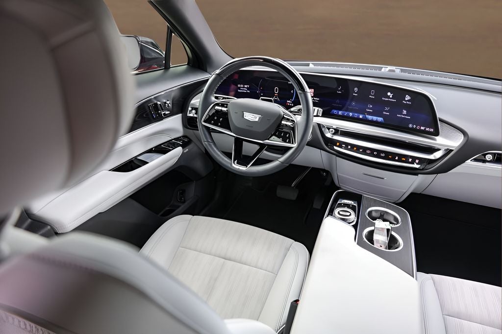2024 Cadillac LYRIQ Luxury