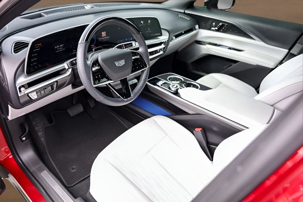 2024 Cadillac LYRIQ Luxury