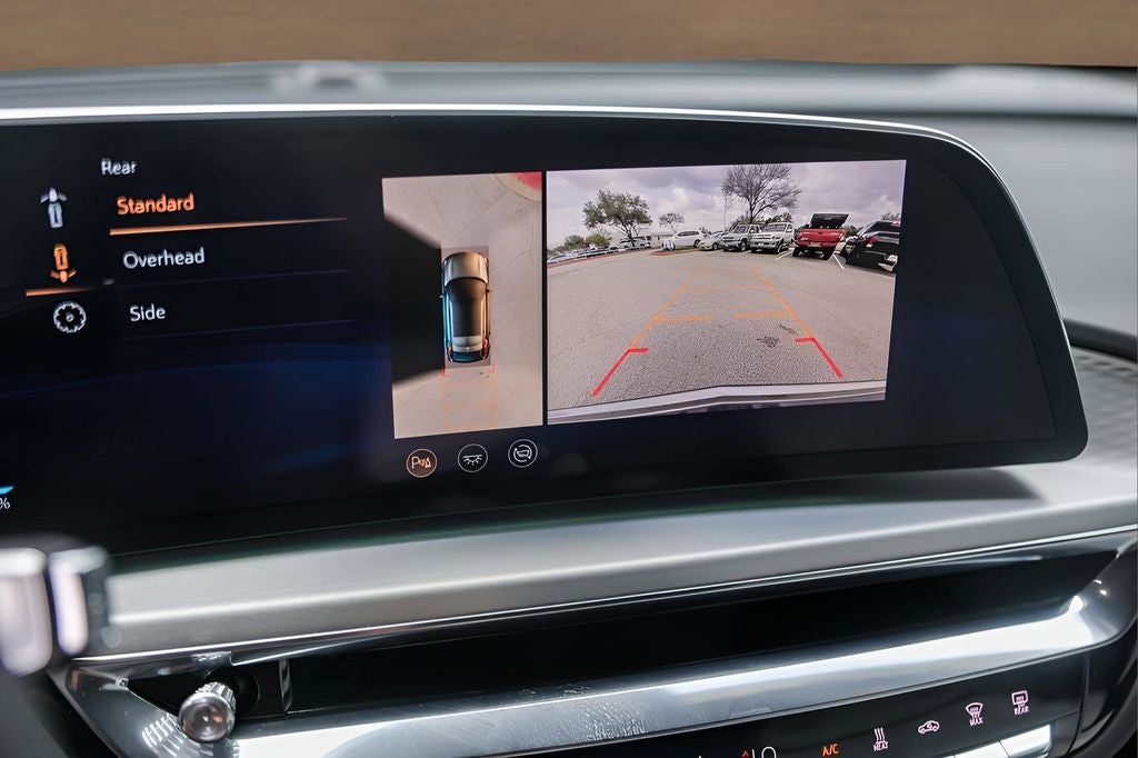 2025 Cadillac LYRIQ Luxury