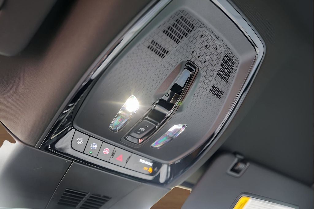 2025 Cadillac LYRIQ Luxury