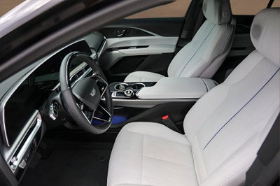 2025 Cadillac LYRIQ Luxury