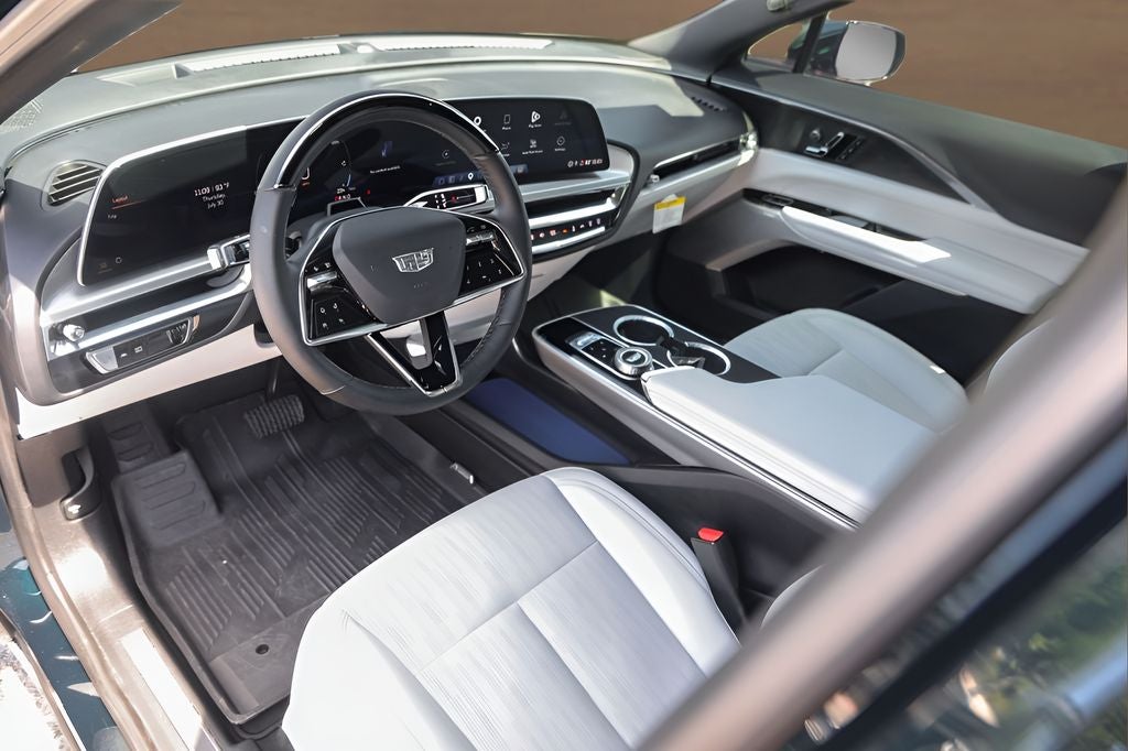 2024 Cadillac LYRIQ Luxury