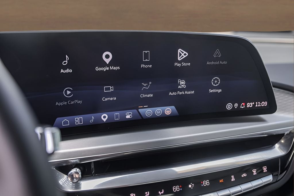2024 Cadillac LYRIQ Luxury