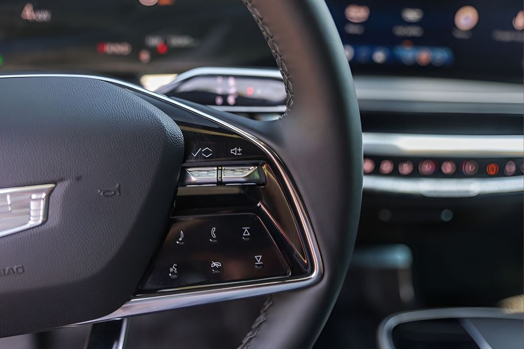 2024 Cadillac LYRIQ Sport