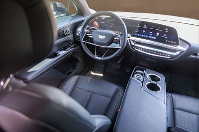2024 Cadillac LYRIQ Sport