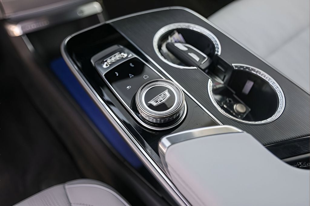 2024 Cadillac LYRIQ Sport