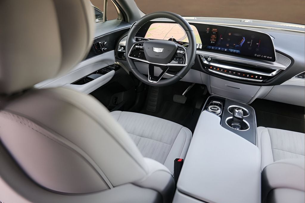 2024 Cadillac LYRIQ Sport