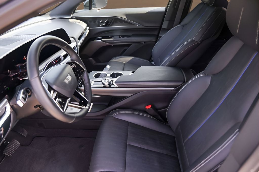 2024 Cadillac LYRIQ Sport