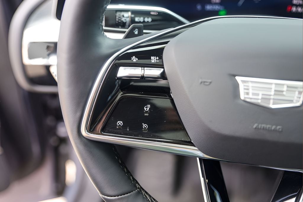 2024 Cadillac LYRIQ Sport