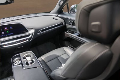 2024 Cadillac LYRIQ Sport