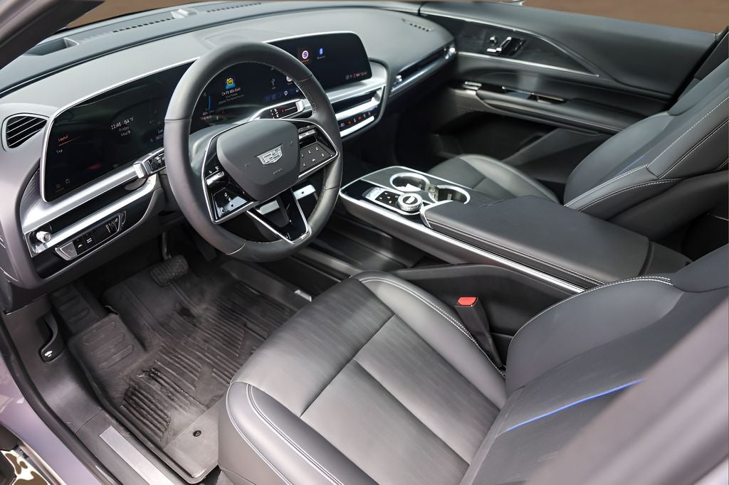 2024 Cadillac LYRIQ Sport