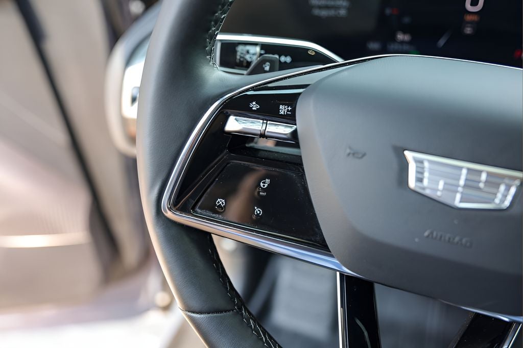 2024 Cadillac LYRIQ Sport