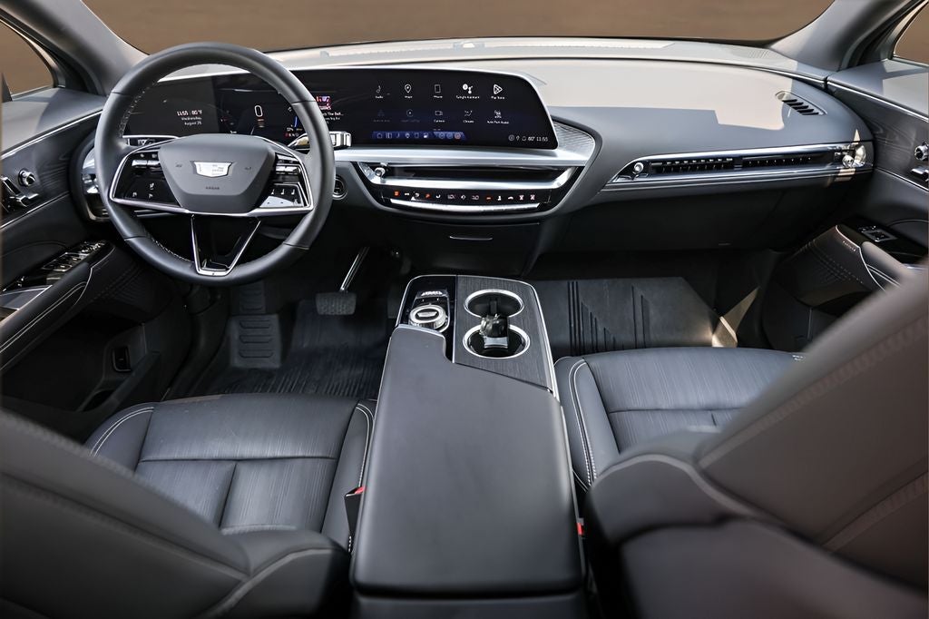 2024 Cadillac LYRIQ Sport