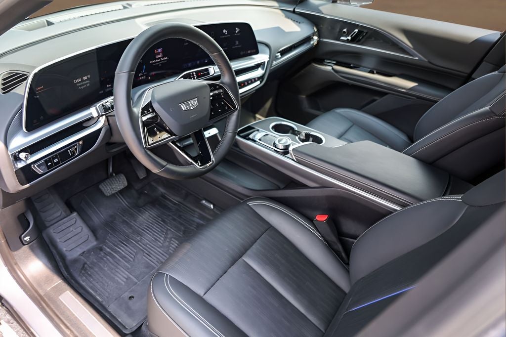 2024 Cadillac LYRIQ Sport
