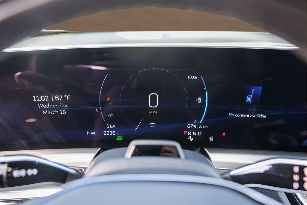 2025 Cadillac LYRIQ Luxury