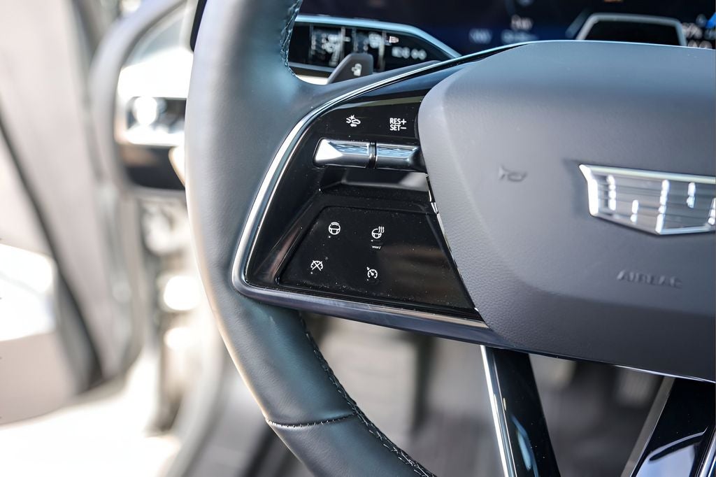 2025 Cadillac LYRIQ Luxury