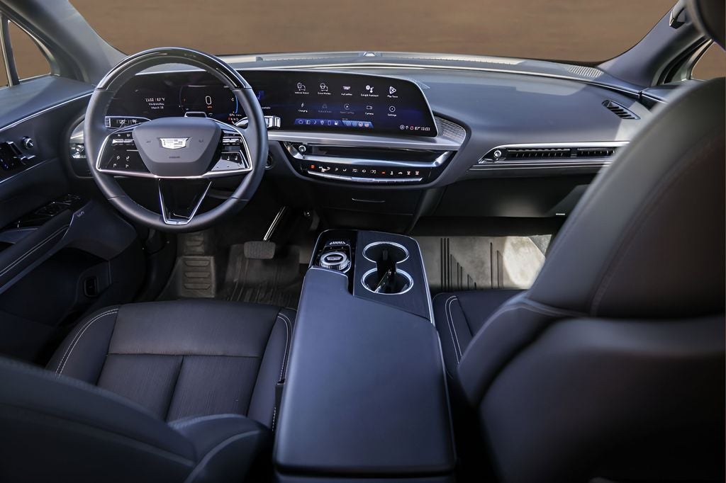 2025 Cadillac LYRIQ Luxury