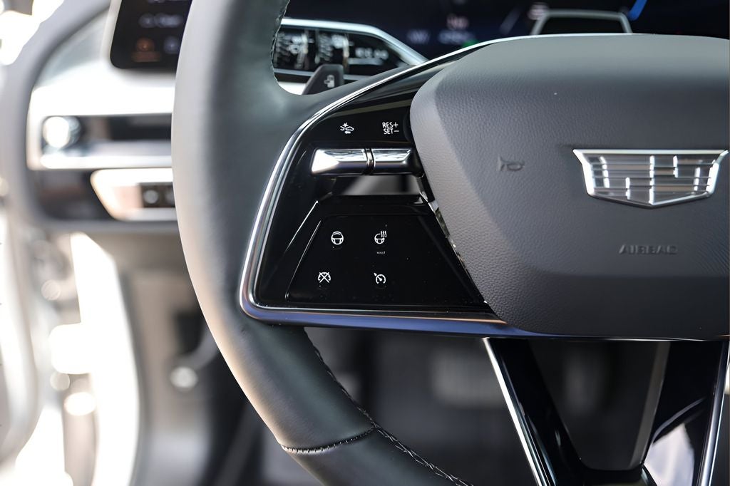 2025 Cadillac LYRIQ Luxury