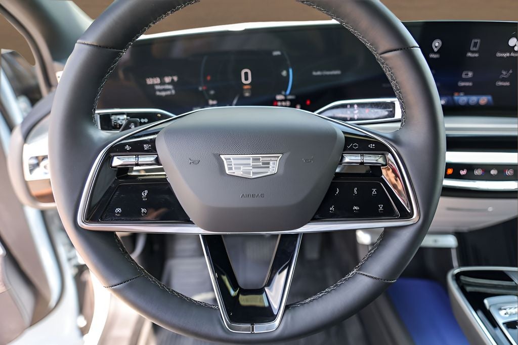 2024 Cadillac LYRIQ Sport
