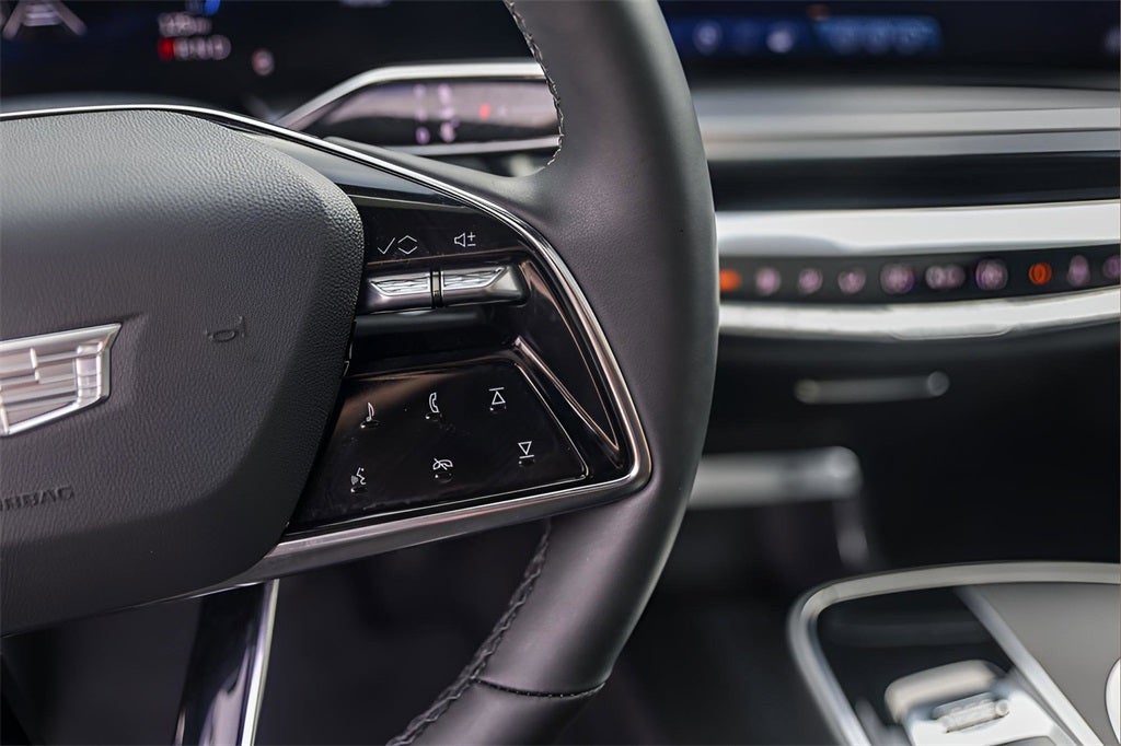 2024 Cadillac LYRIQ Sport