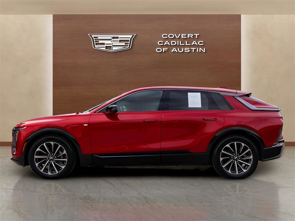 2024 Cadillac LYRIQ Sport