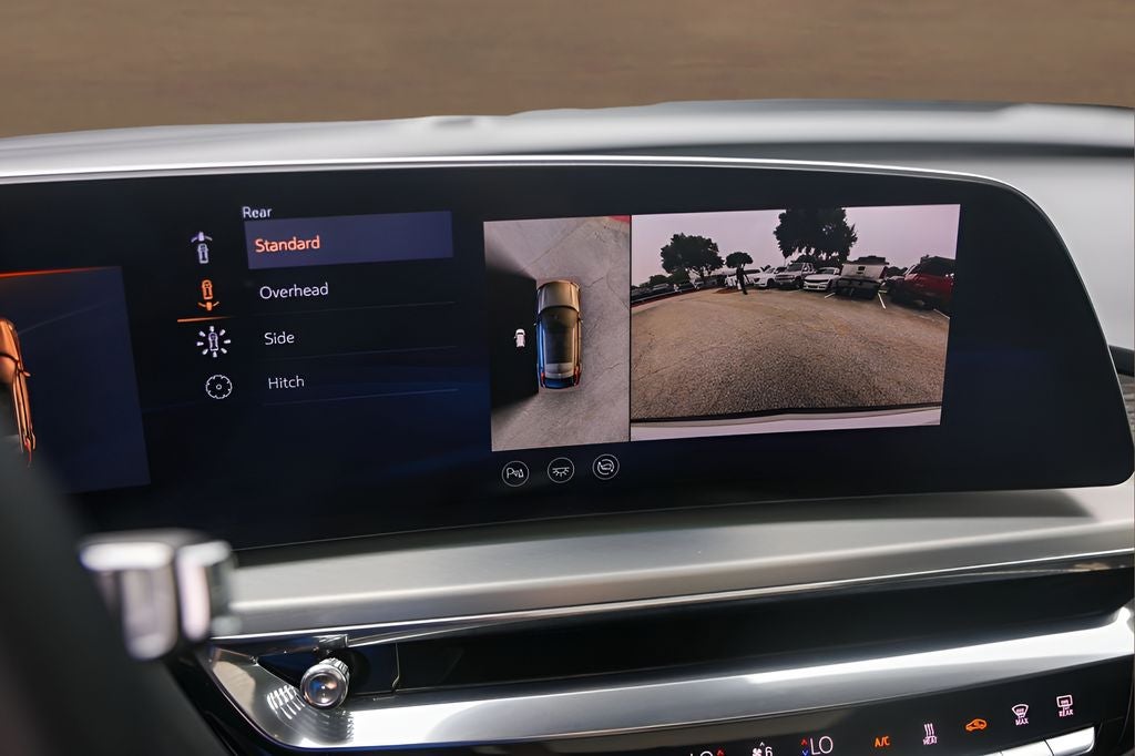 2024 Cadillac LYRIQ Sport