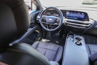2024 Cadillac LYRIQ Sport