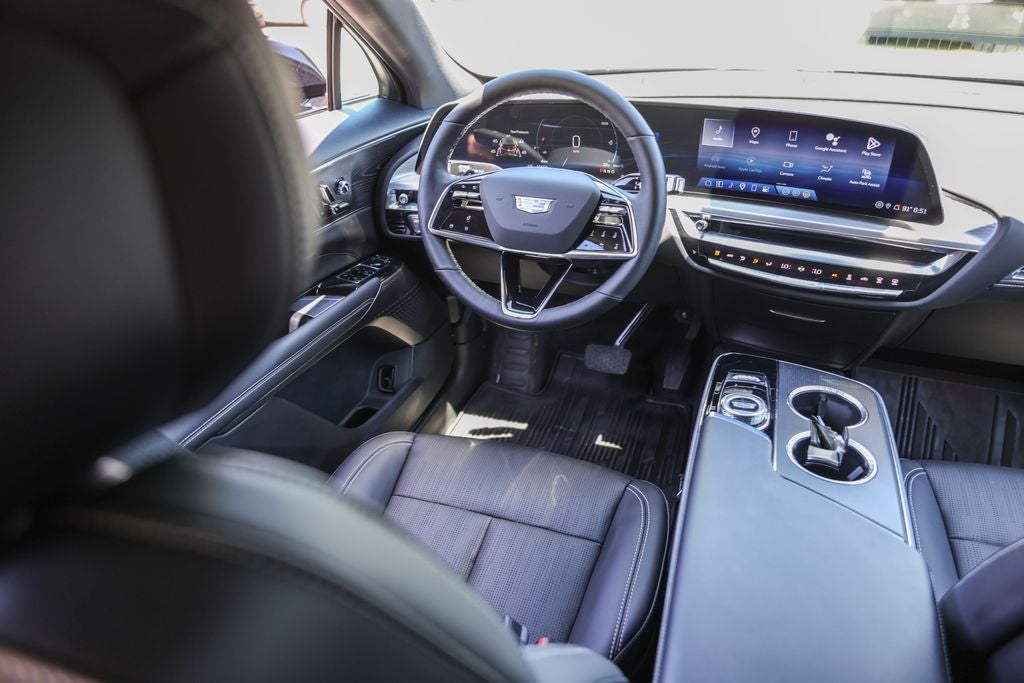 2024 Cadillac LYRIQ Sport