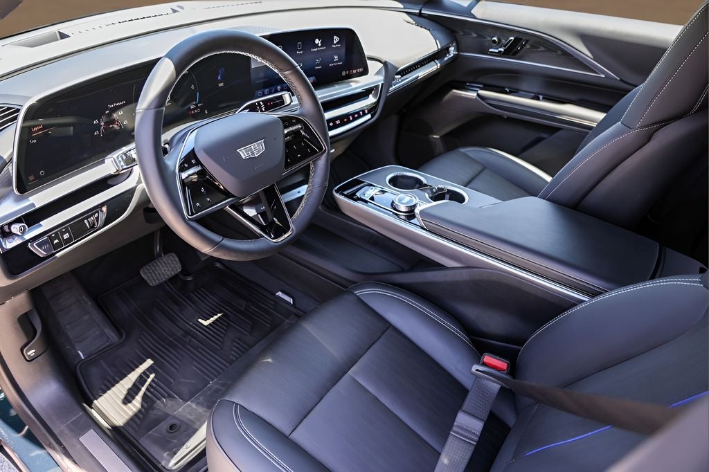 2024 Cadillac LYRIQ Sport