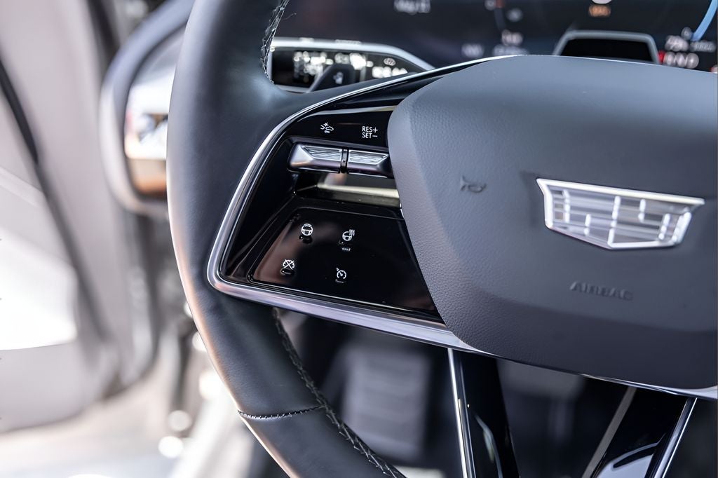 2025 Cadillac LYRIQ Luxury