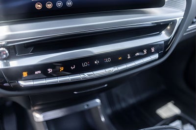 2025 Cadillac LYRIQ Luxury