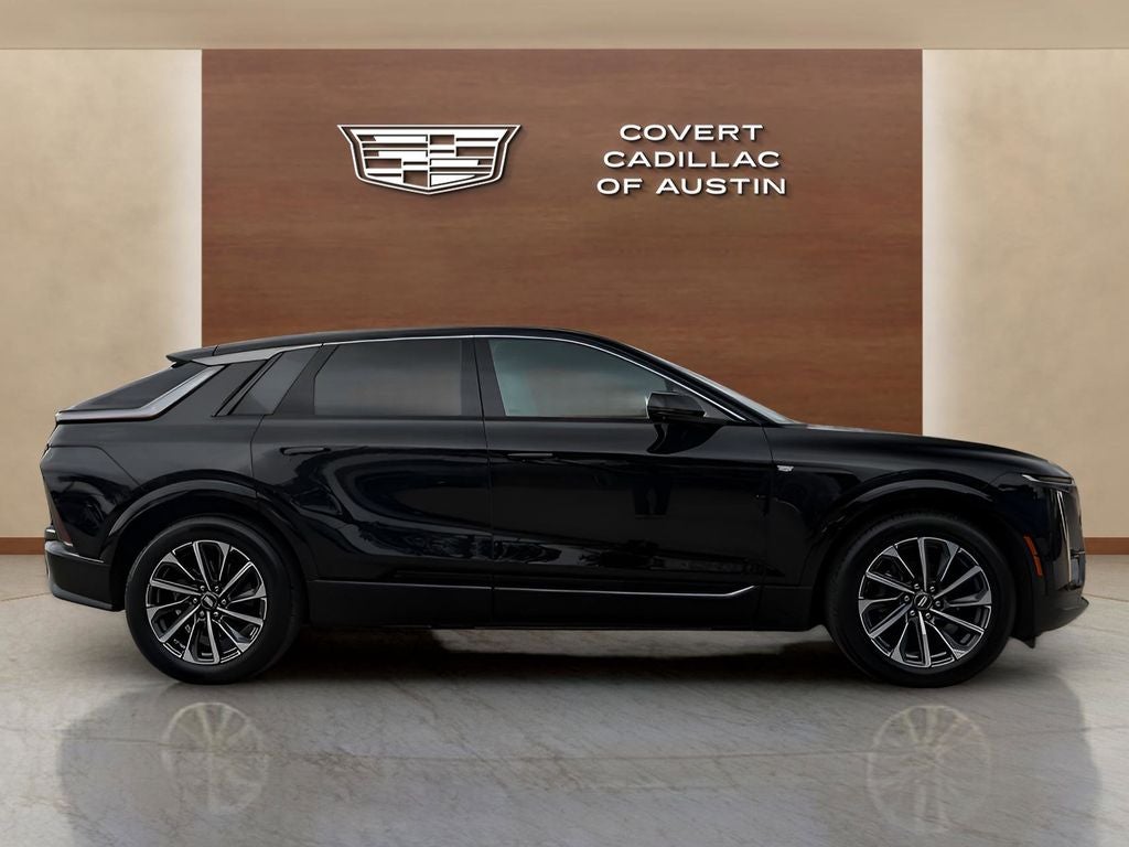 2024 Cadillac LYRIQ Sport