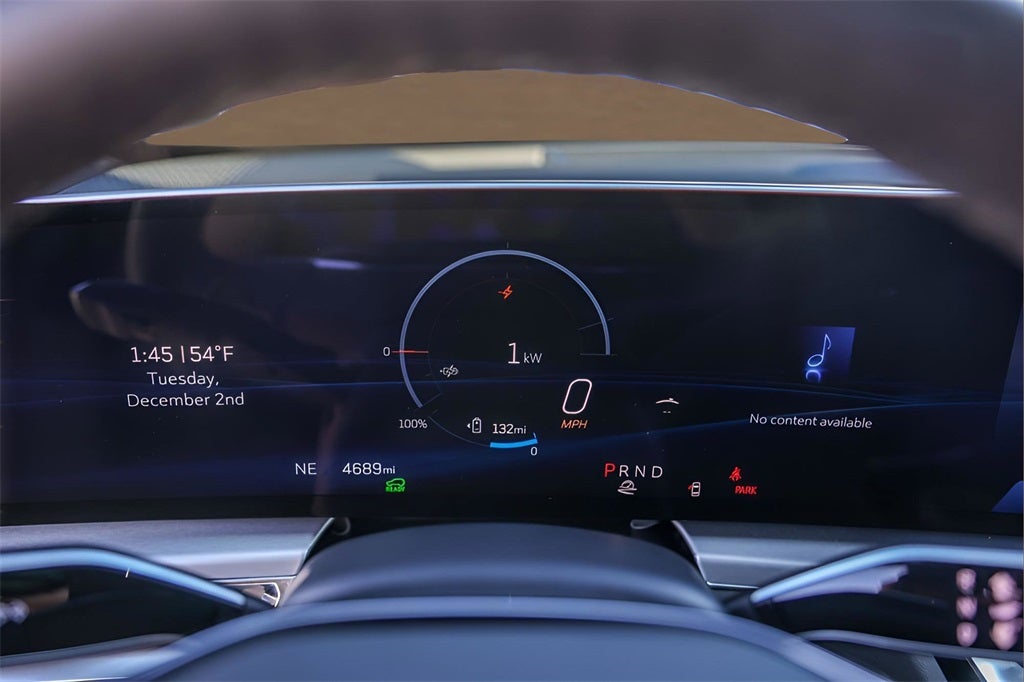 2025 Cadillac LYRIQ Sport