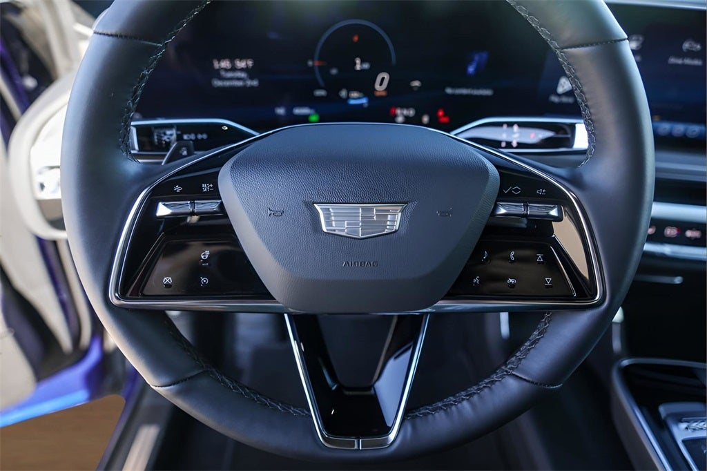 2025 Cadillac LYRIQ Sport