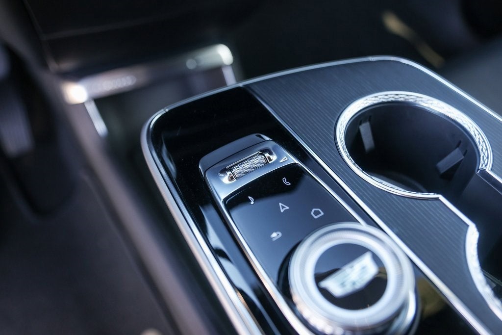 2025 Cadillac LYRIQ Sport