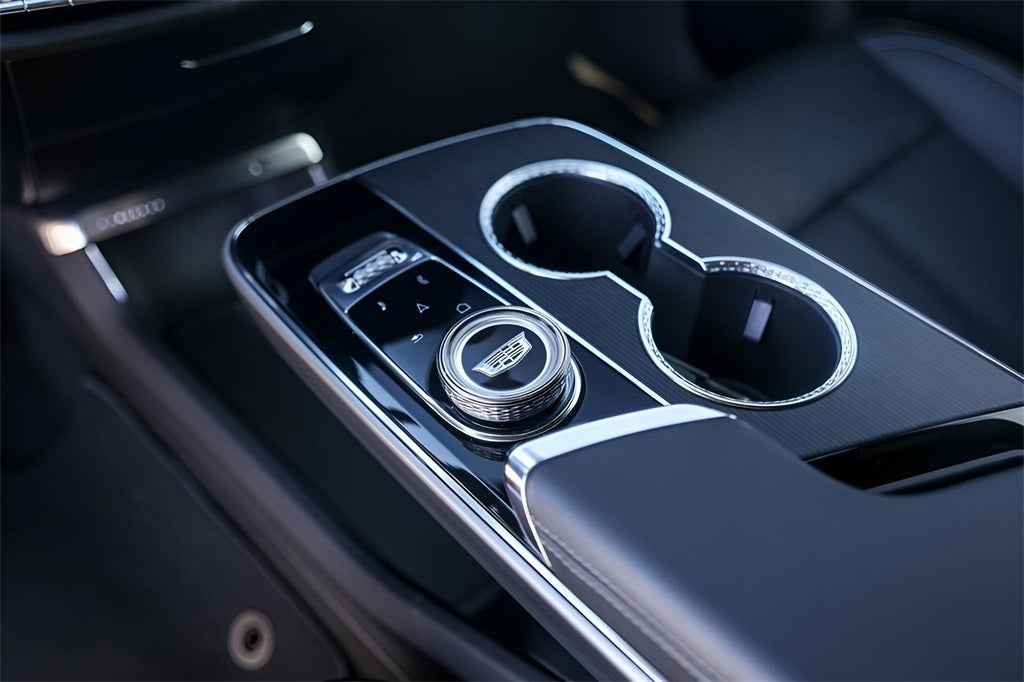 2025 Cadillac LYRIQ Sport