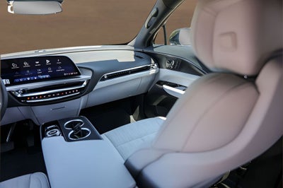 2025 Cadillac LYRIQ Sport