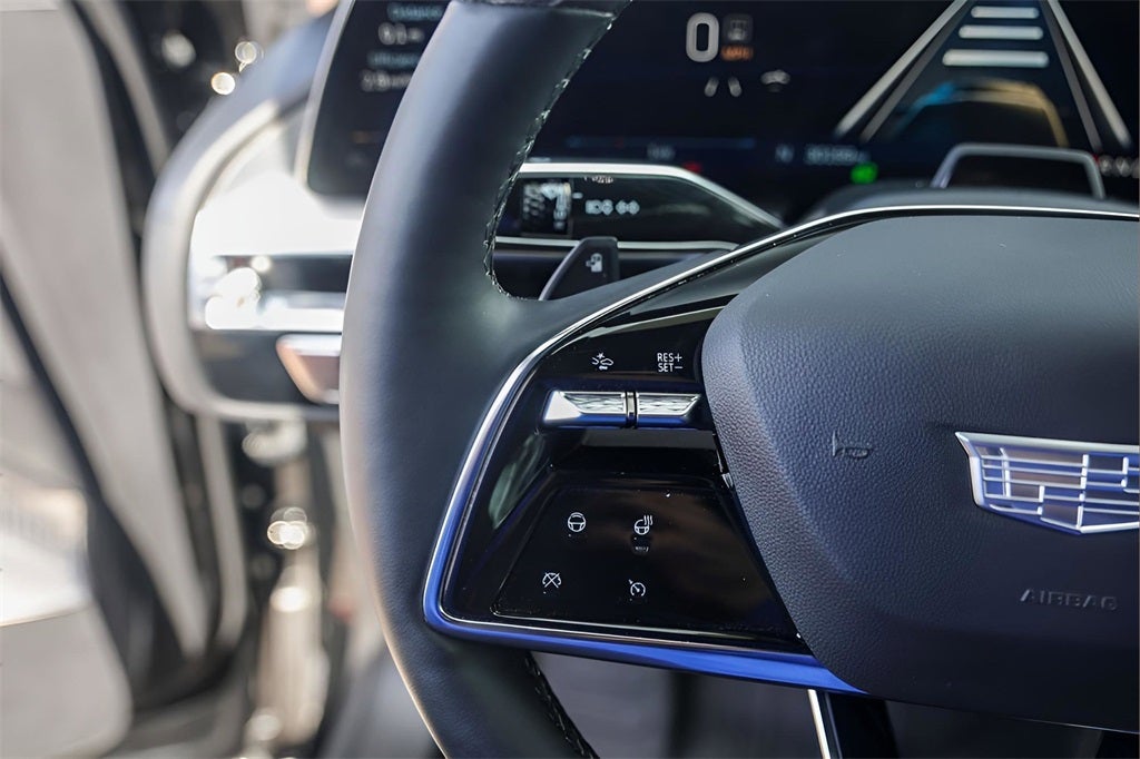 2024 Cadillac LYRIQ Sport