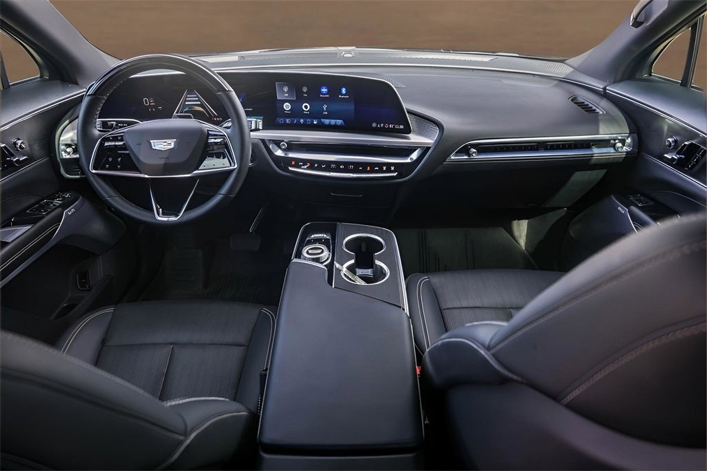 2024 Cadillac LYRIQ Sport